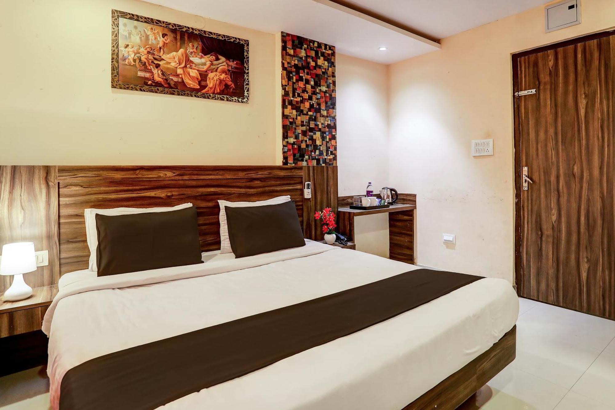 Super Hotel O Vaishnavi Inn Χιντεραμπάντ Εξωτερικό φωτογραφία