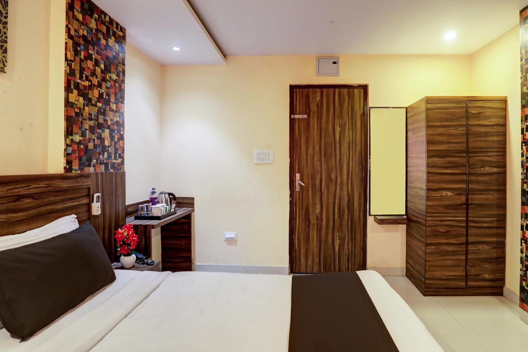 Super Hotel O Vaishnavi Inn Χιντεραμπάντ Εξωτερικό φωτογραφία