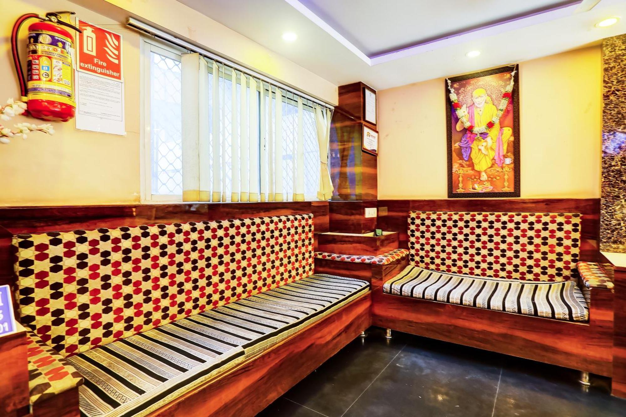 Super Hotel O Vaishnavi Inn Χιντεραμπάντ Εξωτερικό φωτογραφία